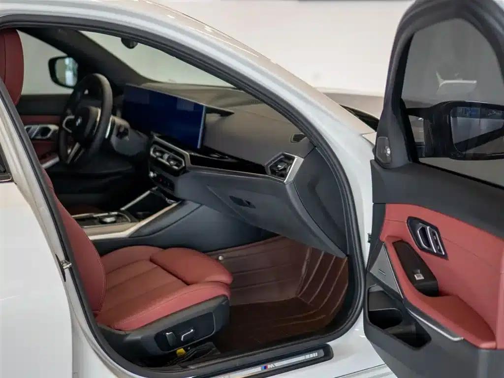 2024 BMW 3 Series 325i M Sport Package — миниатюра 21