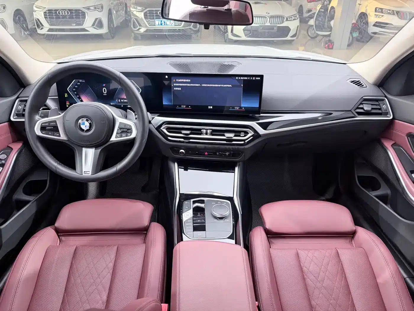 2023 BMW 3 Series 320Li M Sport Package — миниатюра 10