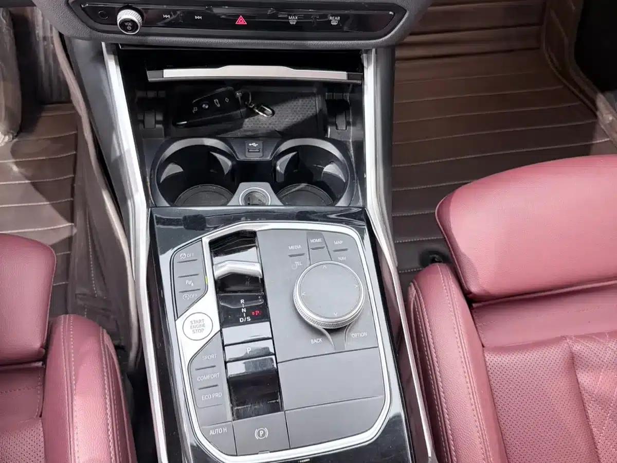 2023 BMW 3 Series 320Li M Sport Package — миниатюра 13