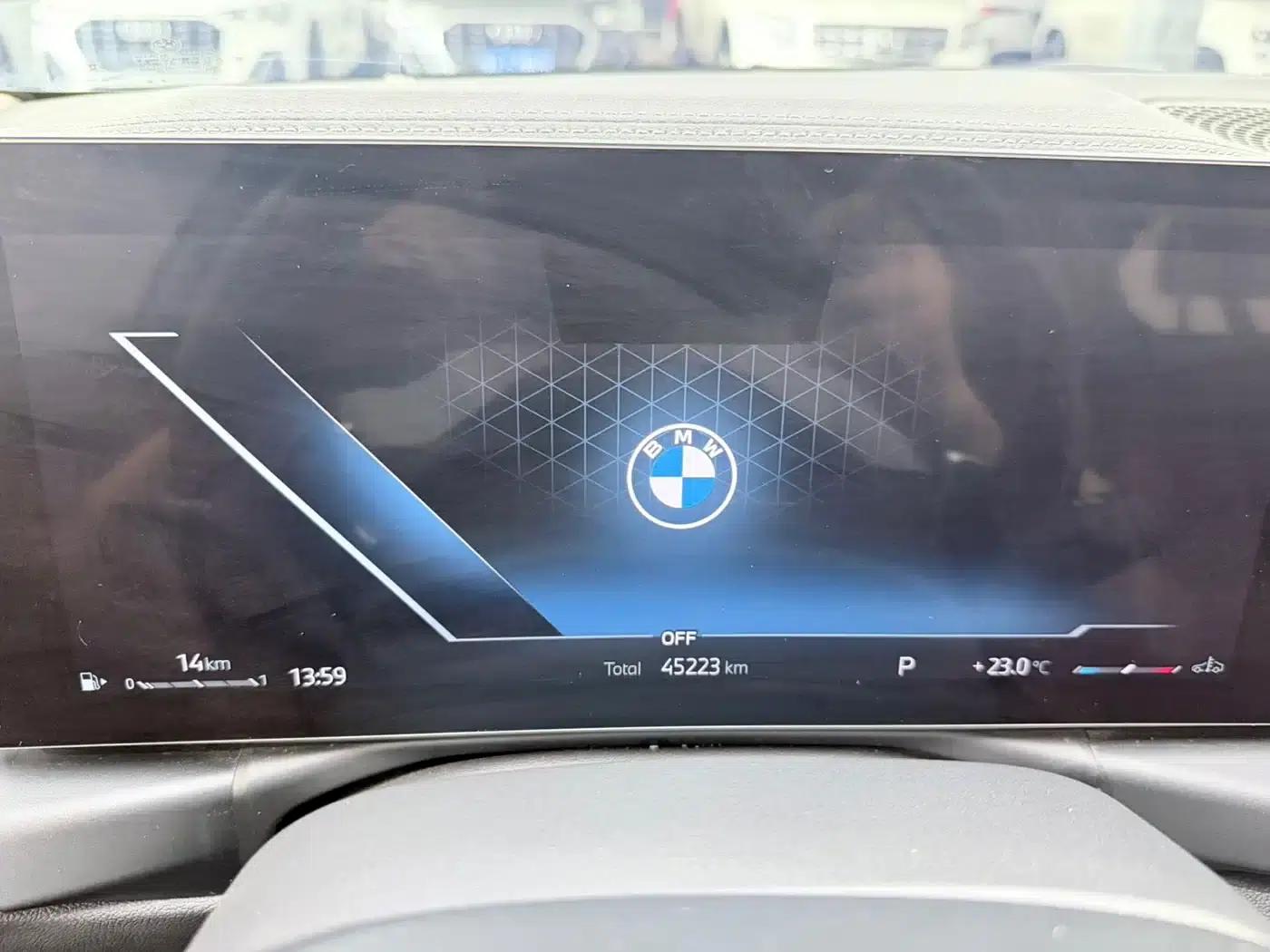 2023 BMW 3 Series 320Li M Sport Package — миниатюра 18