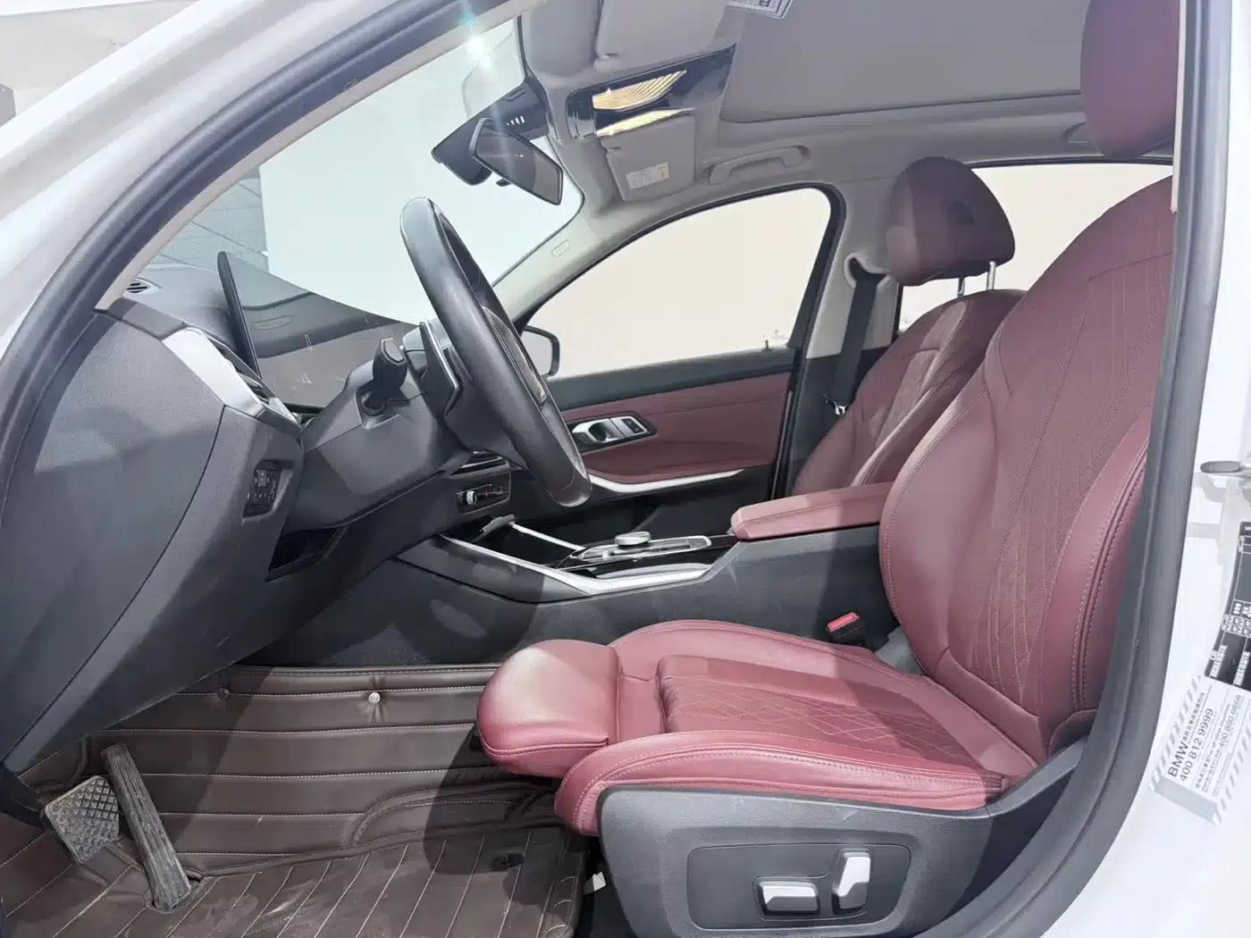2023 BMW 3 Series 320Li M Sport Package — миниатюра 7