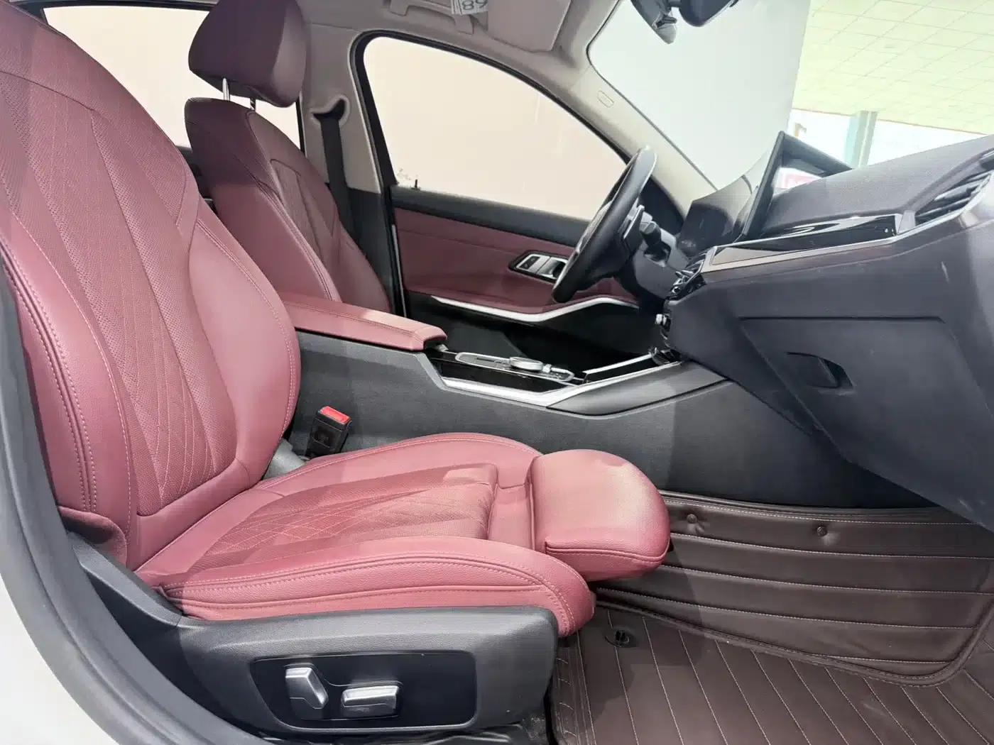 2023 BMW 3 Series 320Li M Sport Package — миниатюра 8