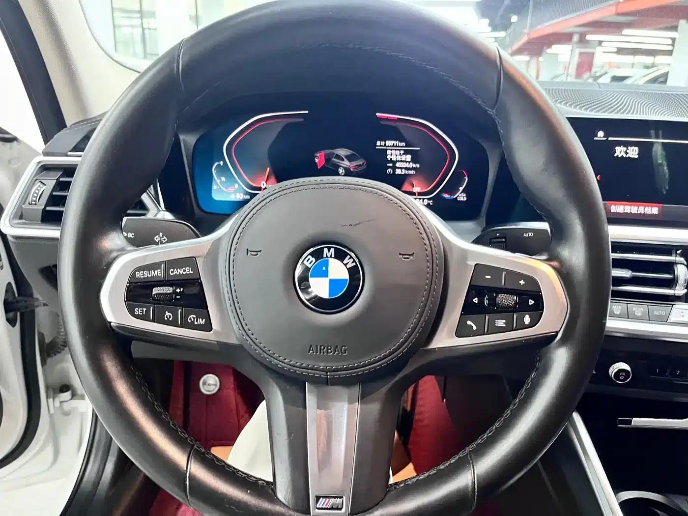 2022 BMW 3 Series 320Li M Sport Package — миниатюра 5