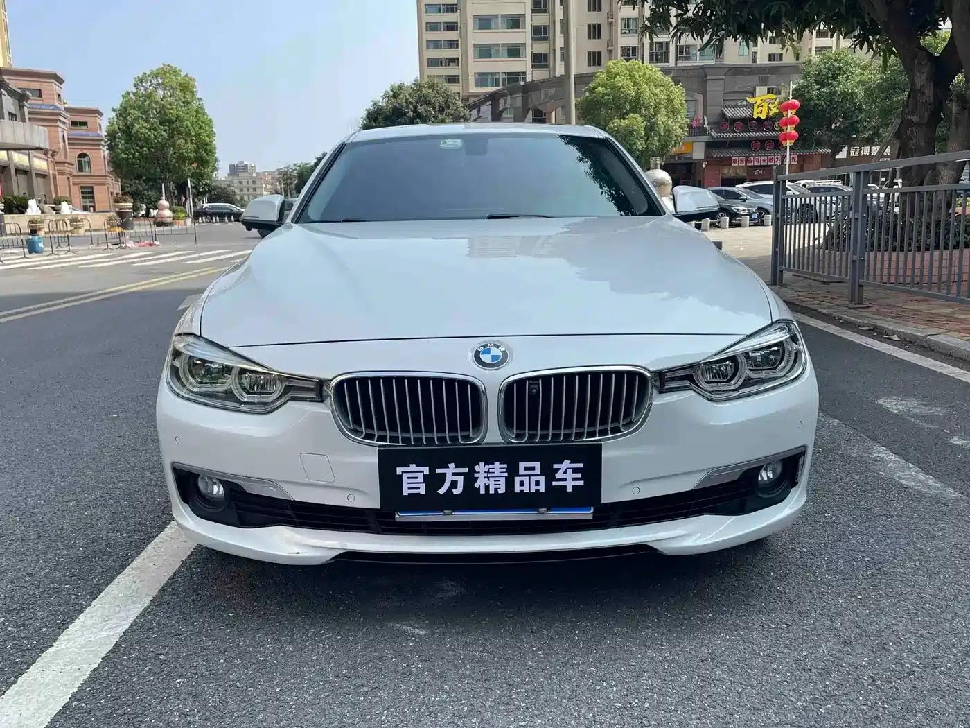 BMW 3 Series 2019 320Li Fashion Edition — миниатюра 2