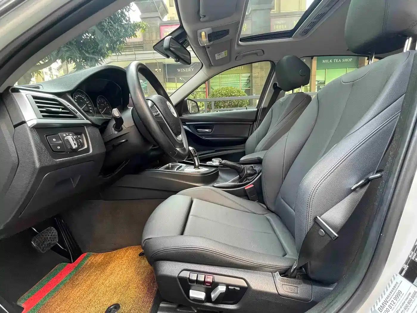 BMW 3 Series 2019 320Li Fashion Edition — миниатюра 9
