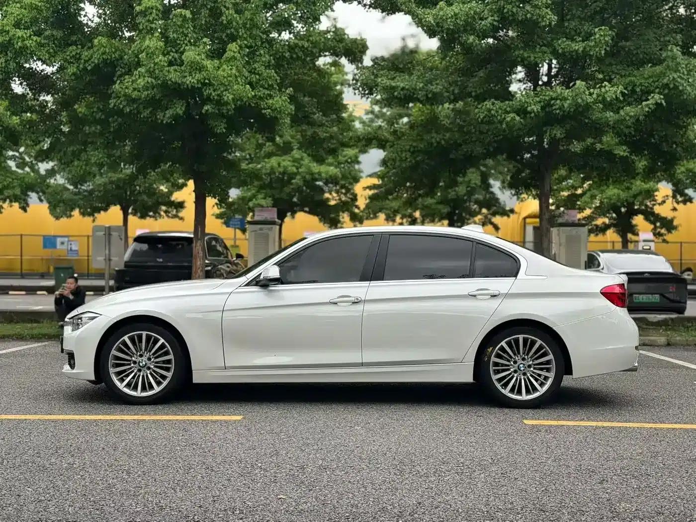 BMW 3 Series 2019 320Li Fashion Edition — миниатюра 3