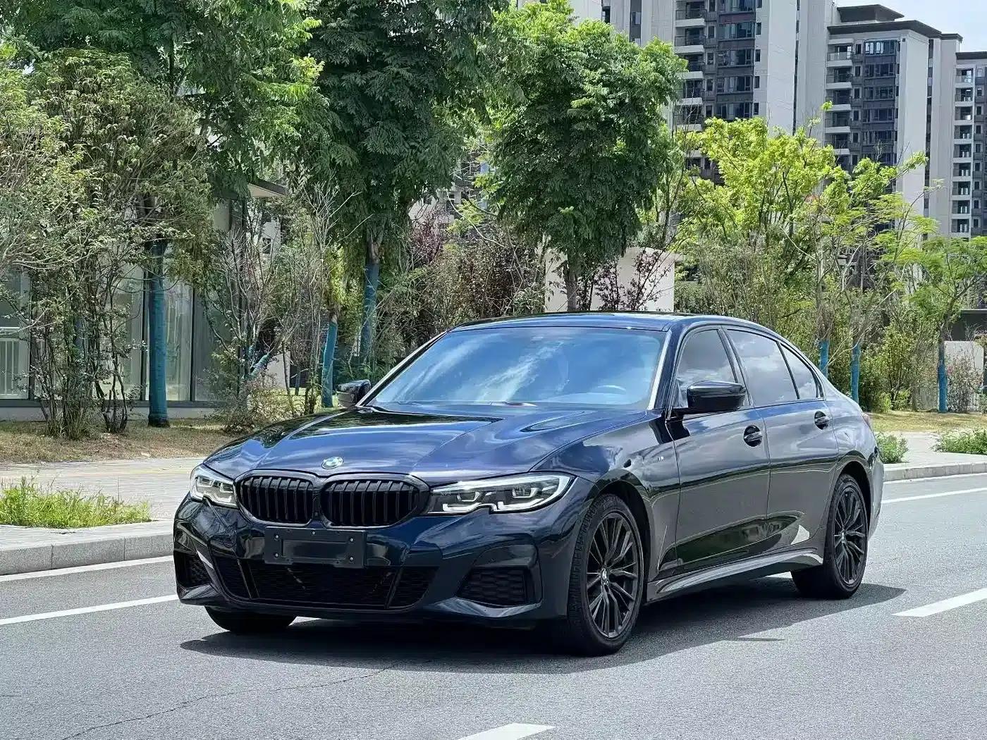 2021 BMW 3 Series 325Li M Sport Shadow Edition — миниатюра 1