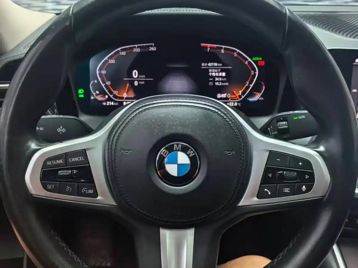 2022 BMW 3 Series 320Li M Sport Package — миниатюра 14