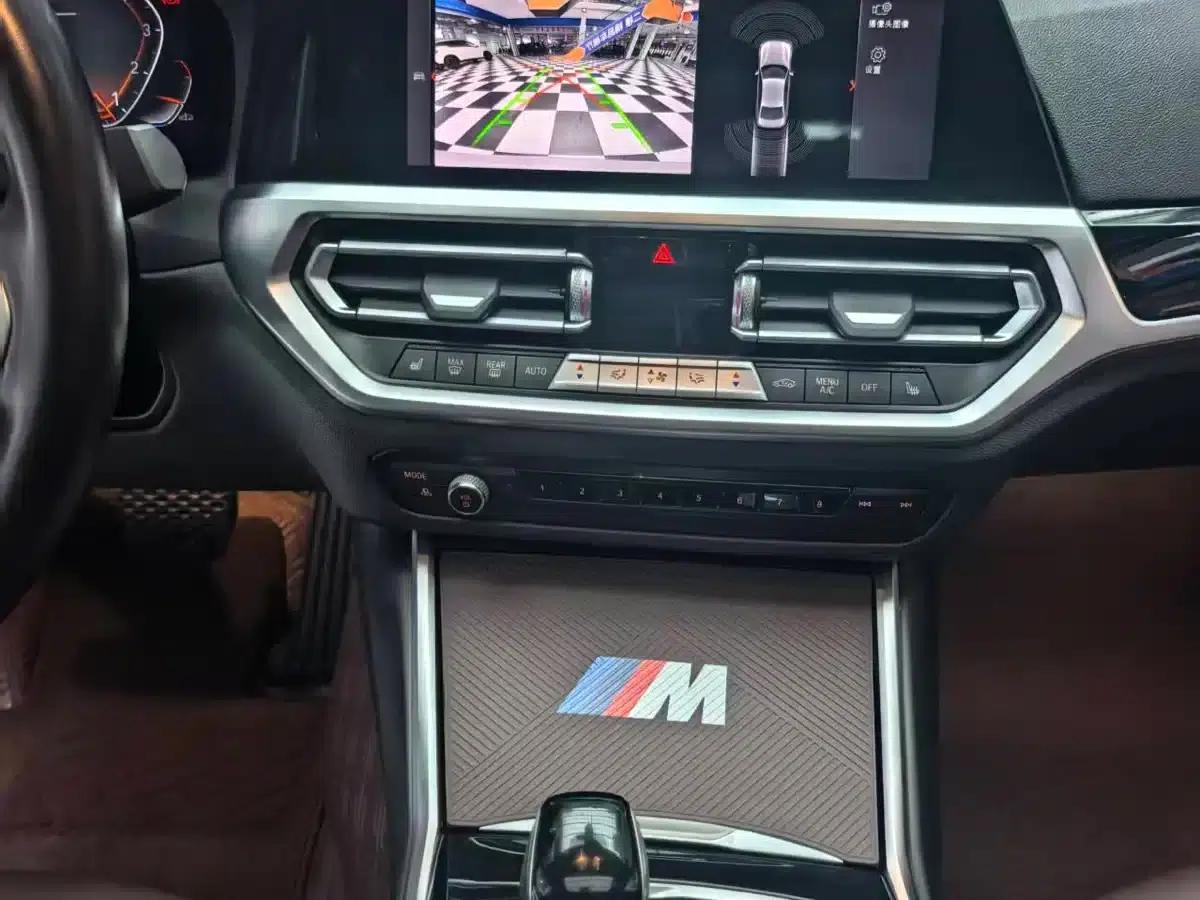 2022 BMW 3 Series 320Li M Sport Package — миниатюра 18
