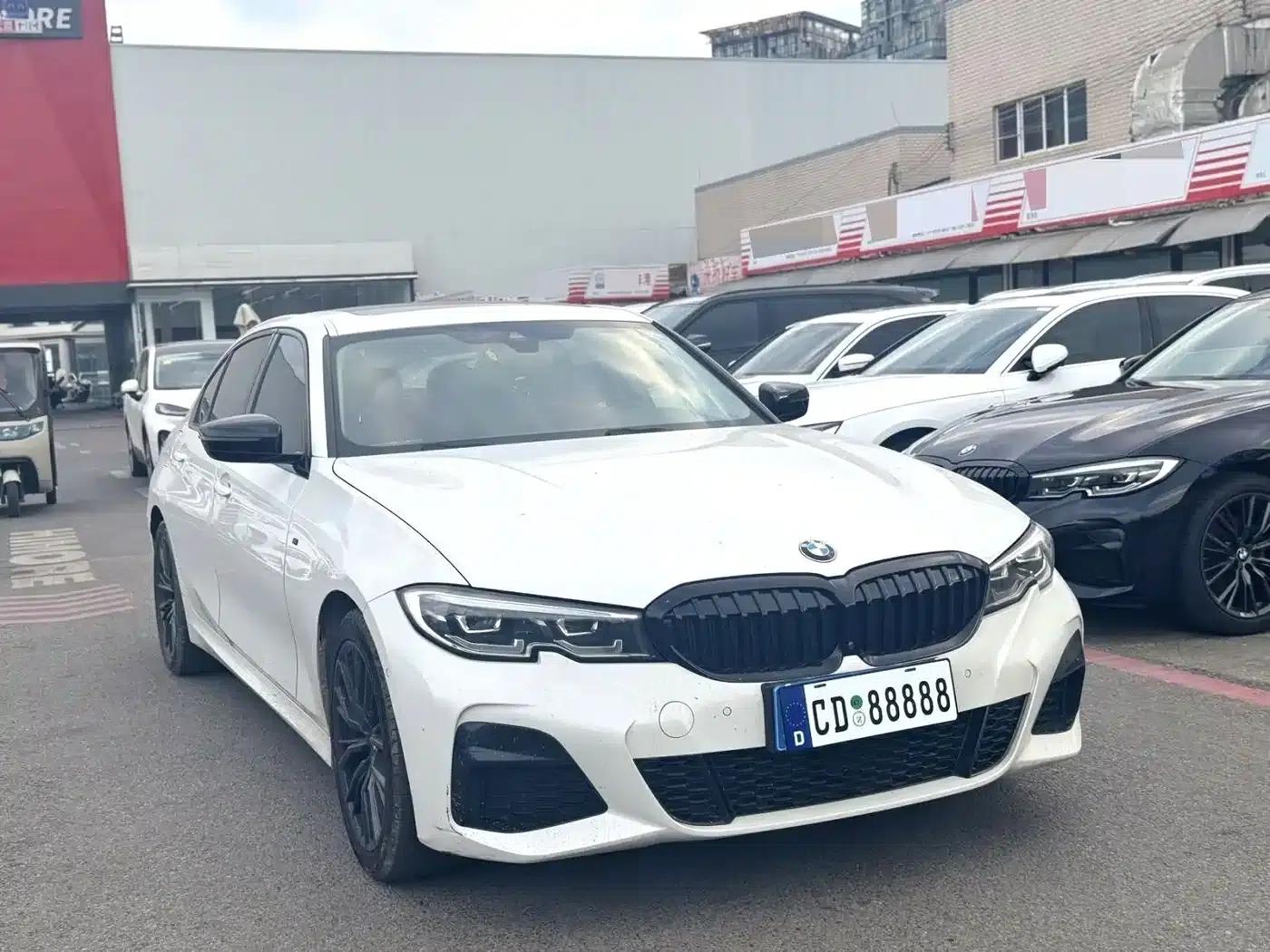 2020 BMW 3 Series 325Li M Sport Shadow Edition — миниатюра 3