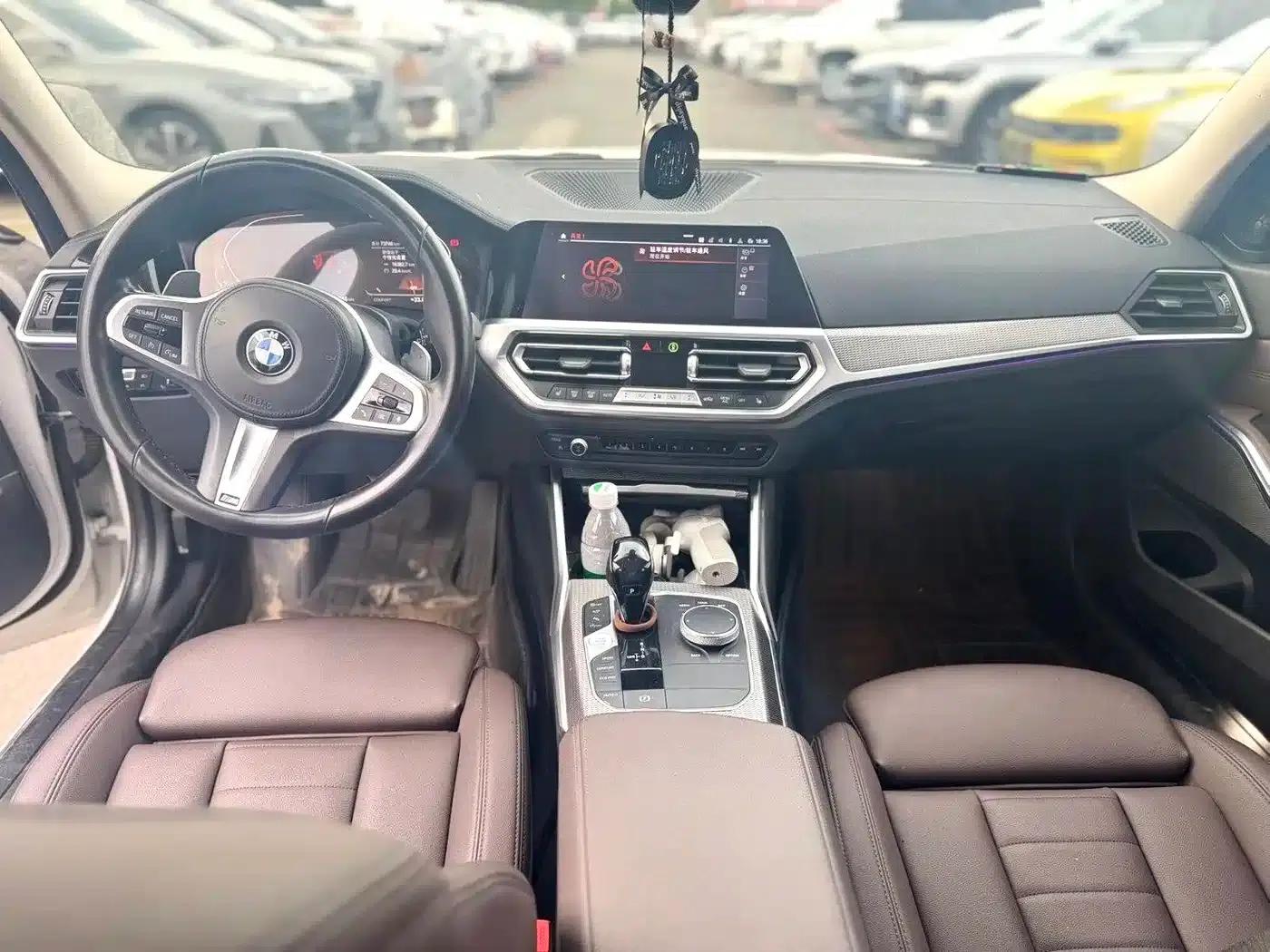 2020 BMW 3 Series 325Li M Sport Shadow Edition — миниатюра 6