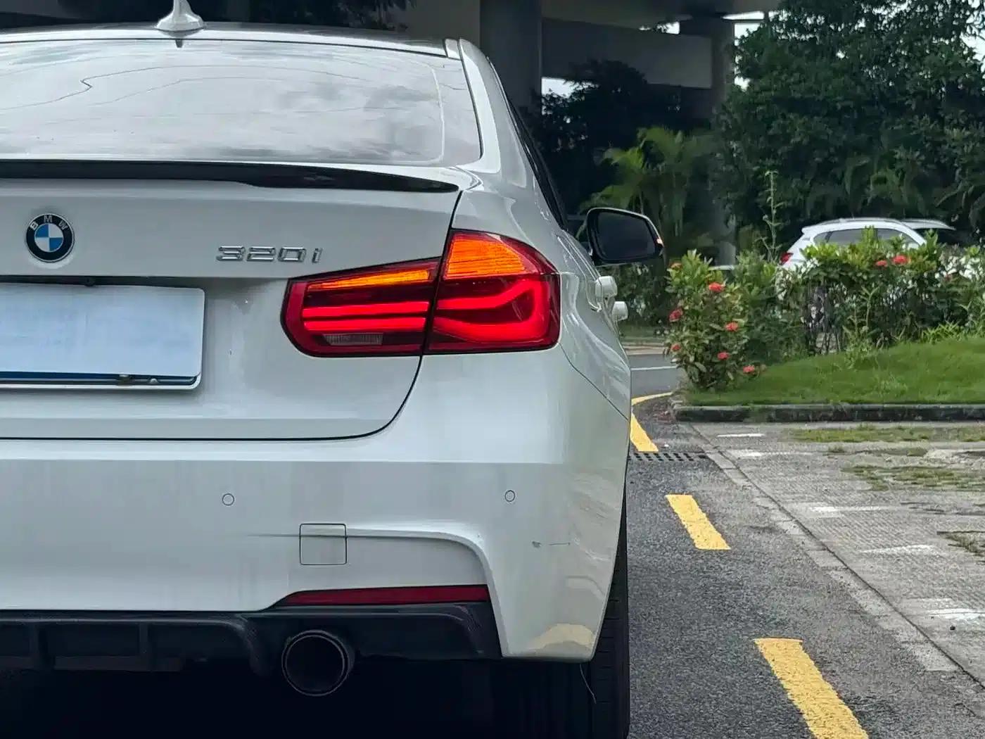2017 BMW 3 Series 320i M Sport — миниатюра 15