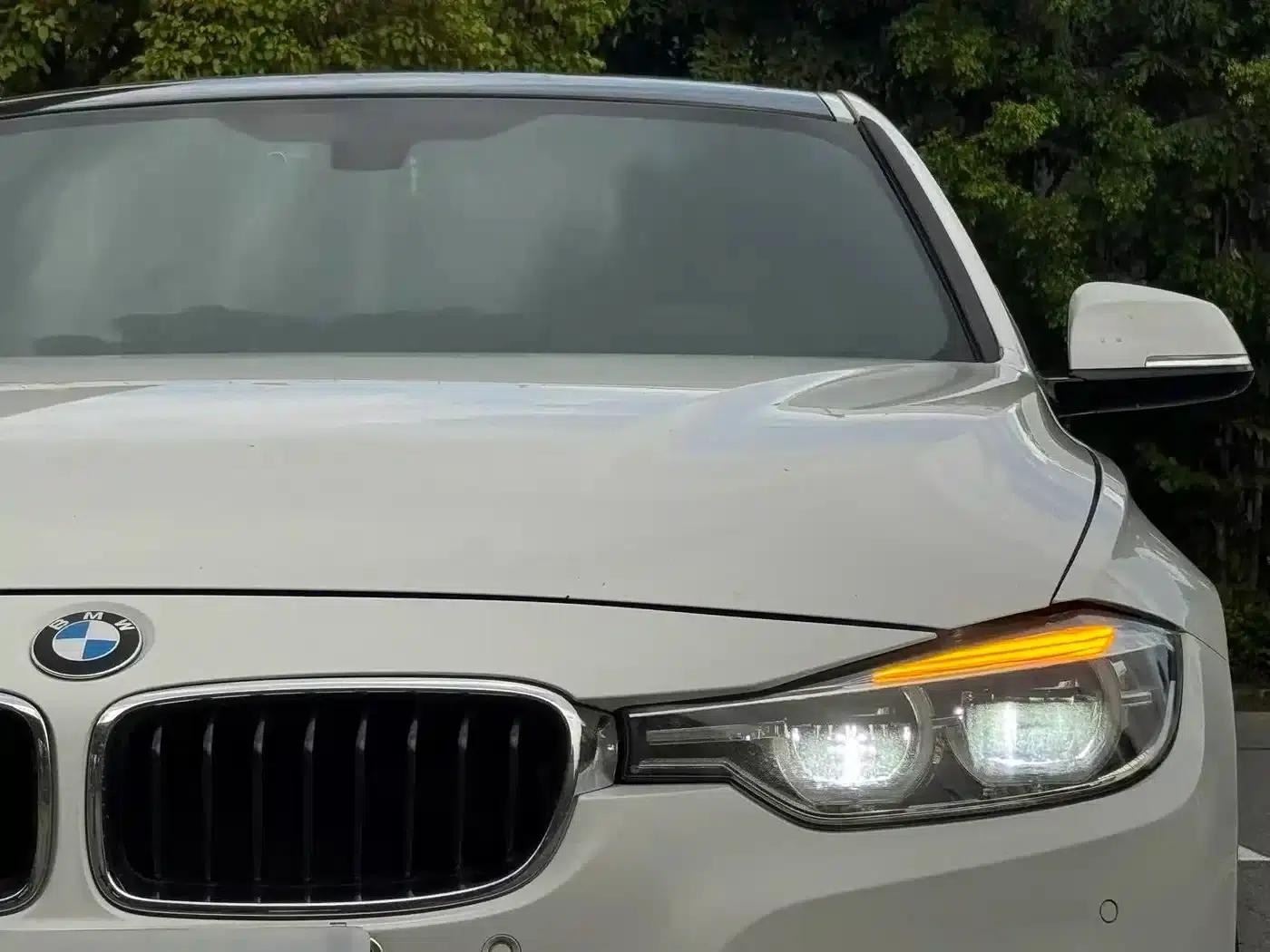 2017 BMW 3 Series 320i M Sport — миниатюра 16