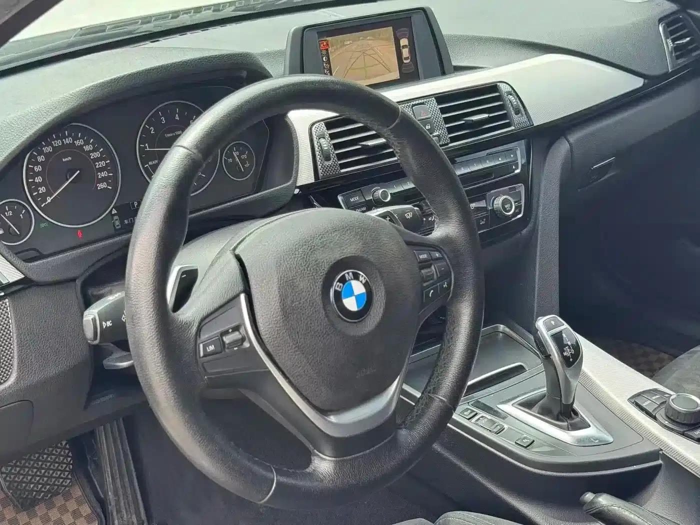 2017 BMW 3 Series 320i M Sport — миниатюра 6
