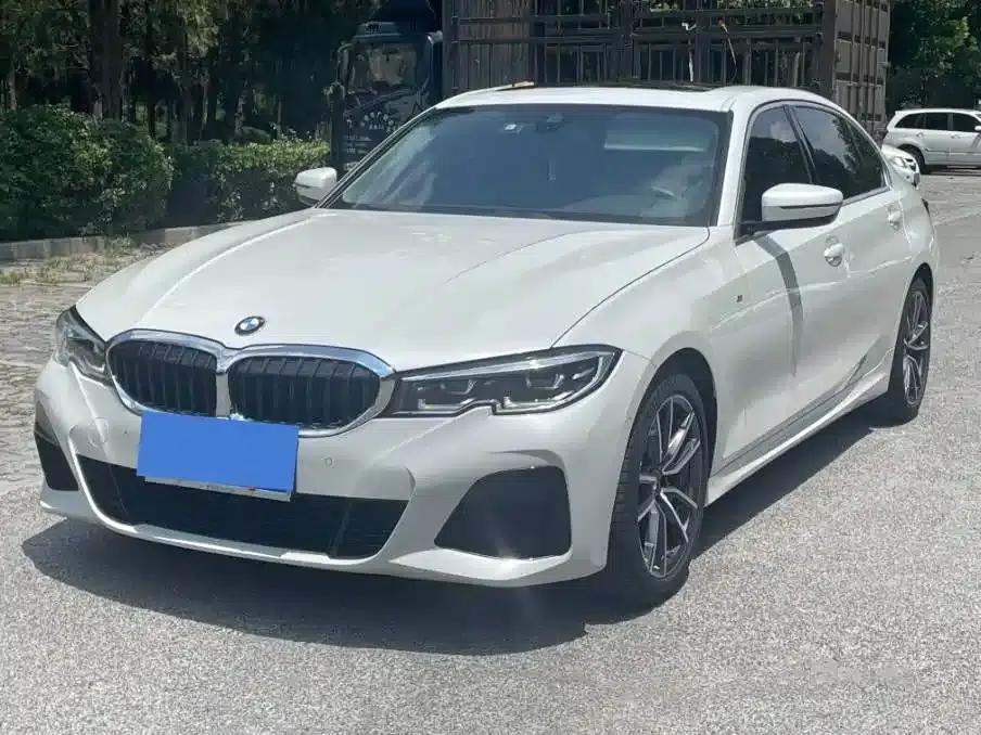 2021 BMW 3 Series 325Li M Sport Package — миниатюра 1