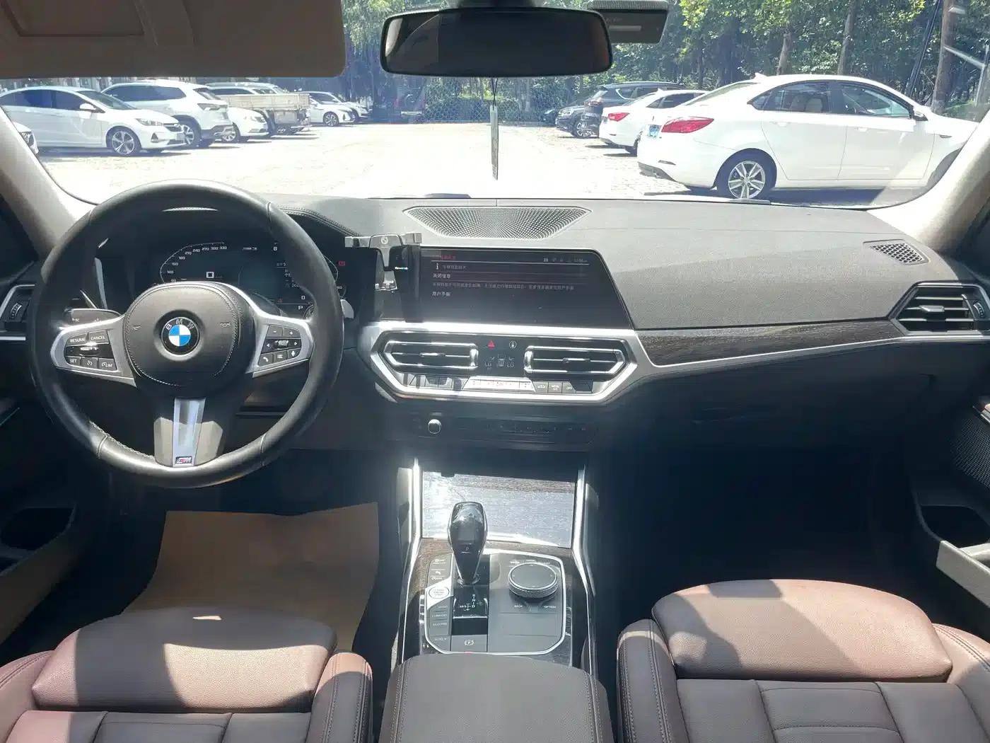 2021 BMW 3 Series 325Li M Sport Package — миниатюра 12