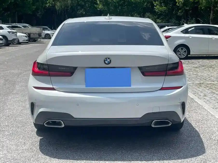 2021 BMW 3 Series 325Li M Sport Package — миниатюра 5