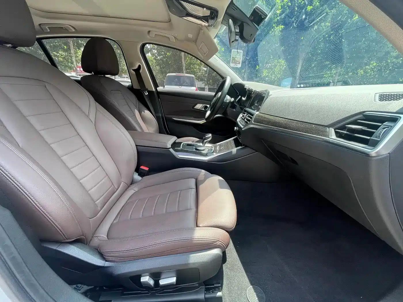 2021 BMW 3 Series 325Li M Sport Package — миниатюра 9