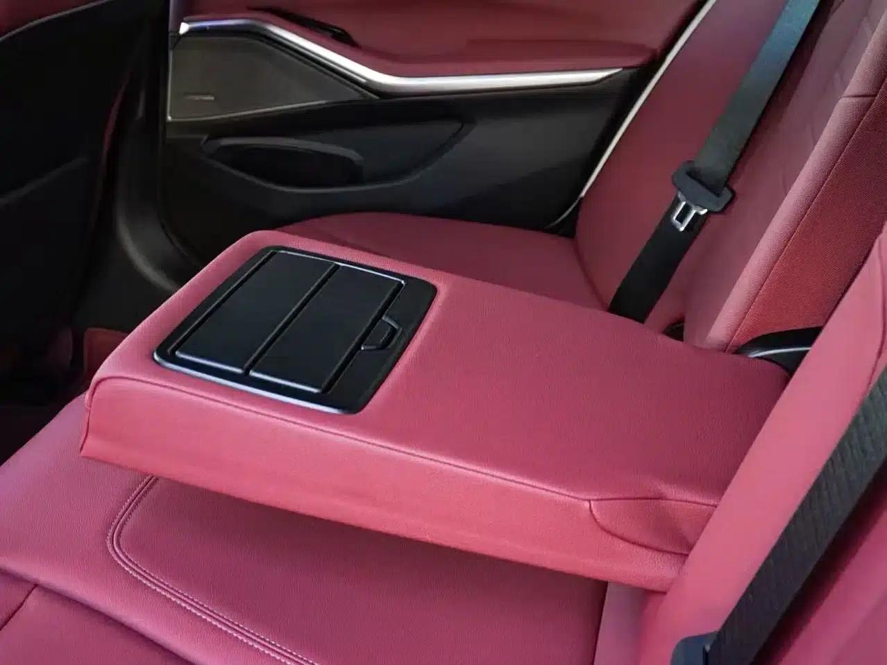 2021 BMW 3 Series 330i M Sport Shadow Edition — миниатюра 14