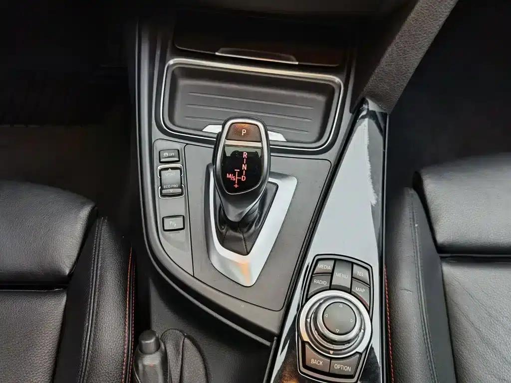 2015 BMW 3 Series 320i Sport Design Package — миниатюра 13