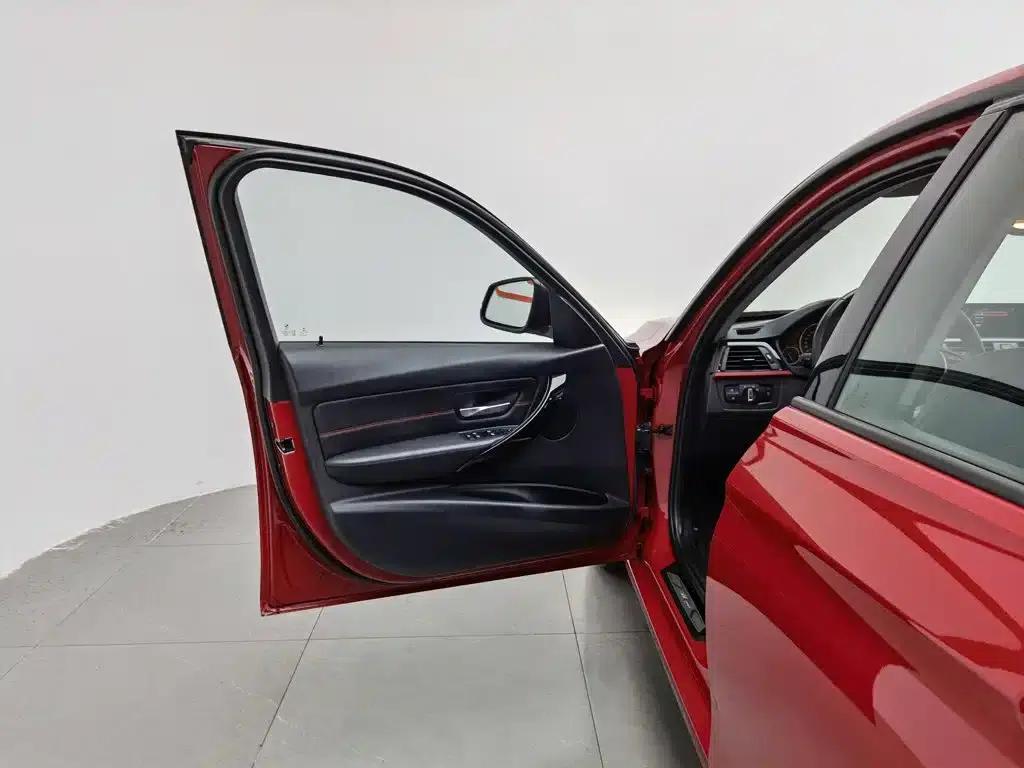 2015 BMW 3 Series 320i Sport Design Package — миниатюра 8