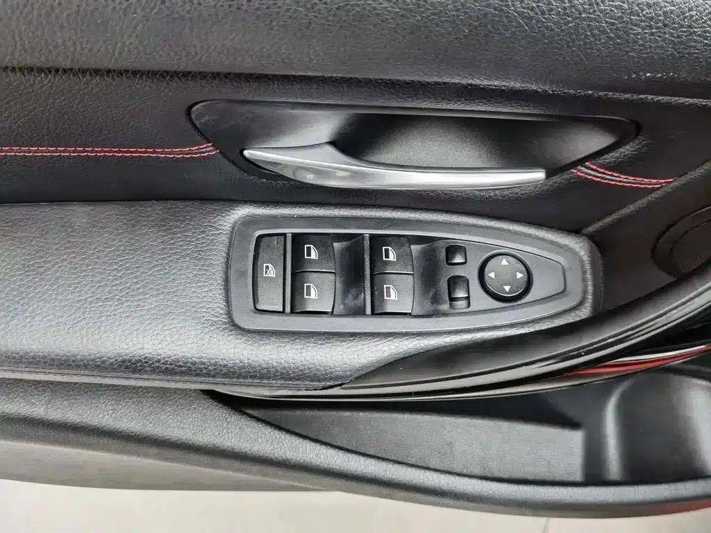 2015 BMW 3 Series 320i Sport Design Package — миниатюра 9