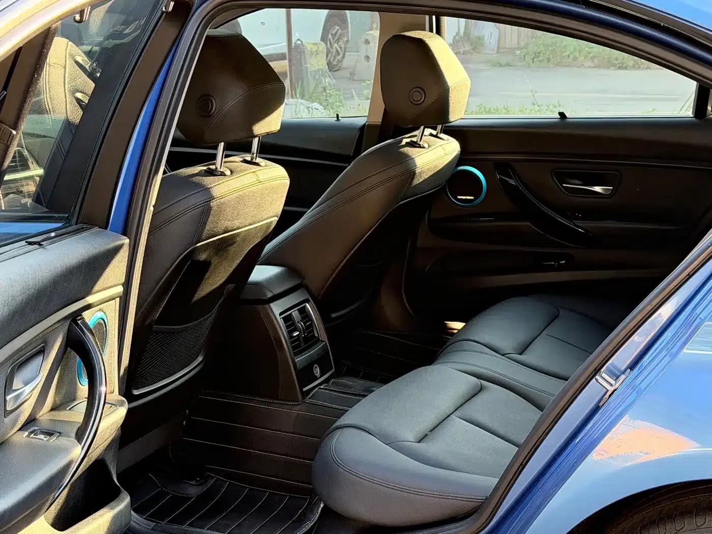 2018 BMW 3 Series 320Li Leading M Sport Package — миниатюра 7
