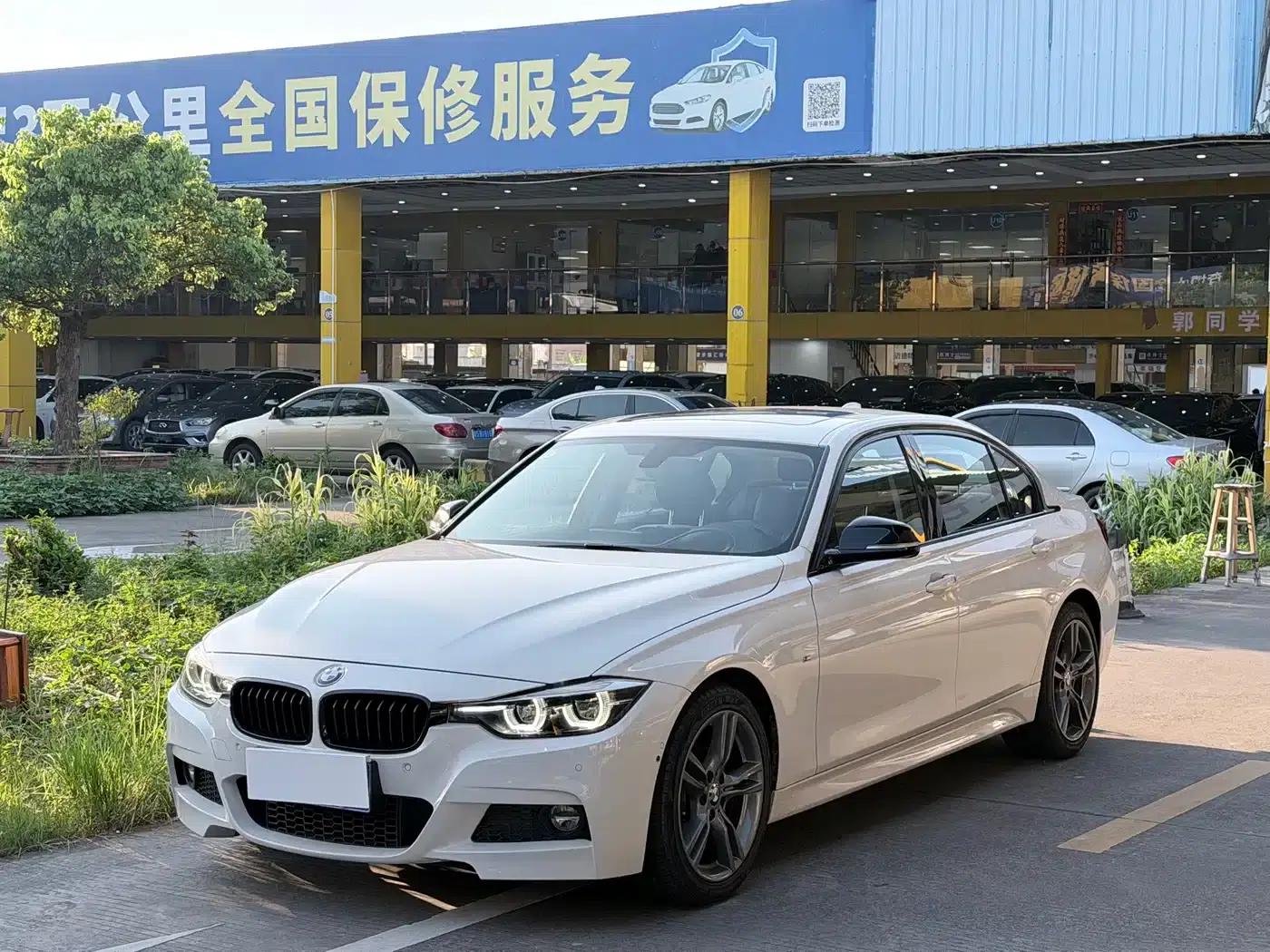 2018 BMW 3 Series 320Li M Sport Shadow Edition — миниатюра 1