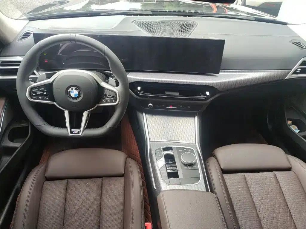 2025 BMW 3 Series 330Li M Sport Shadow Edition — миниатюра 13
