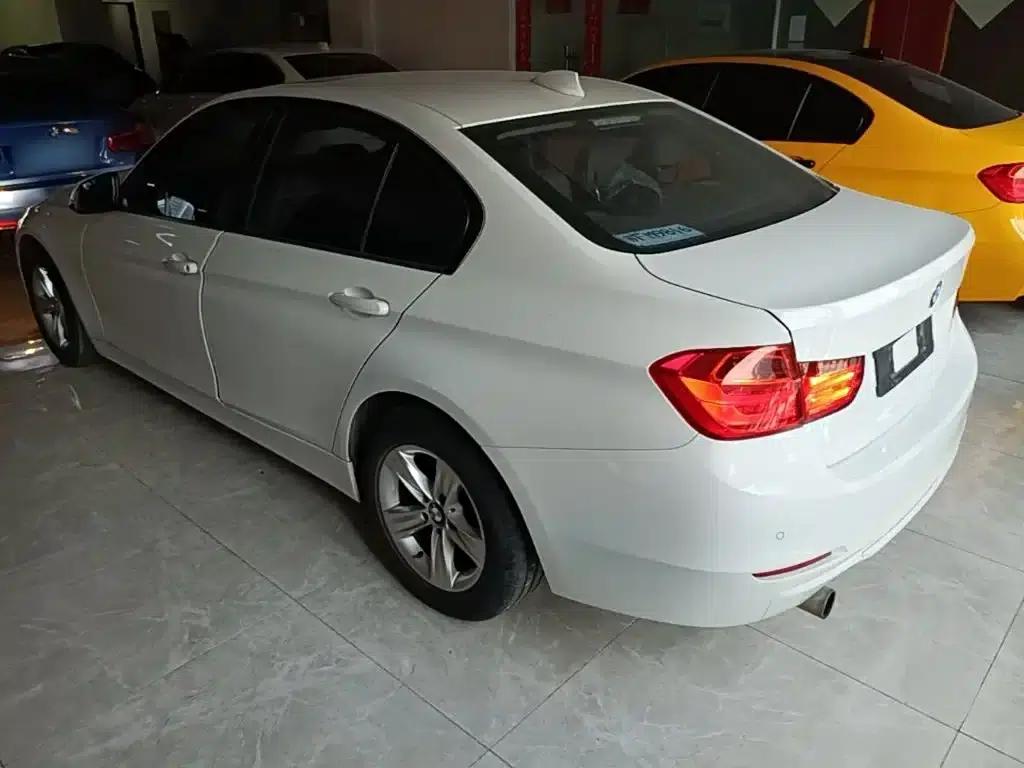 2015 BMW 3 Series 320i Progressive — миниатюра 5