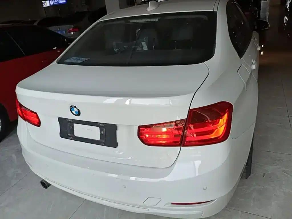 2015 BMW 3 Series 320i Progressive — миниатюра 6