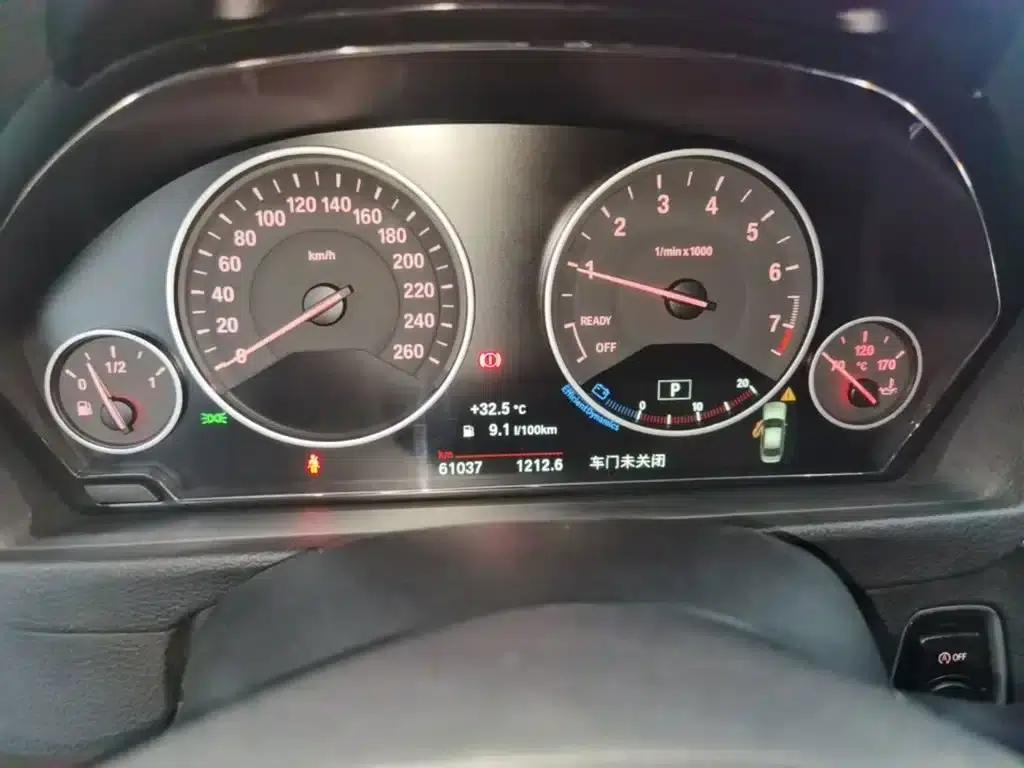 BMW 3 Series 2018 320Li Fashion Edition — миниатюра 12