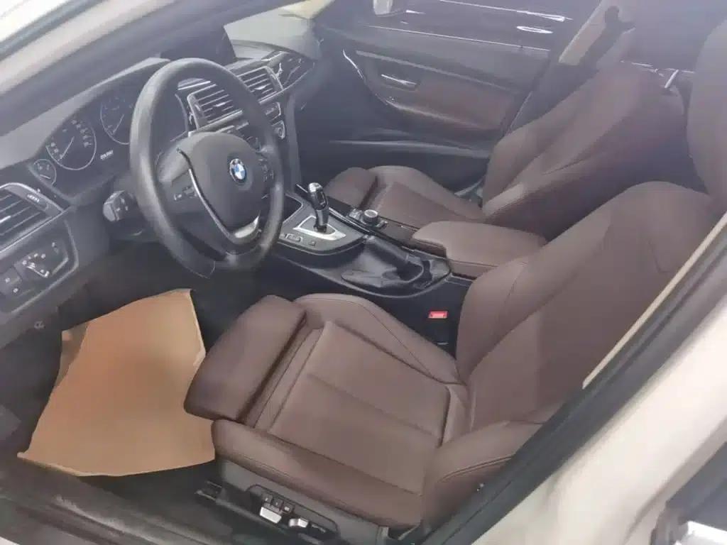 BMW 3 Series 2018 320Li Fashion Edition — миниатюра 15