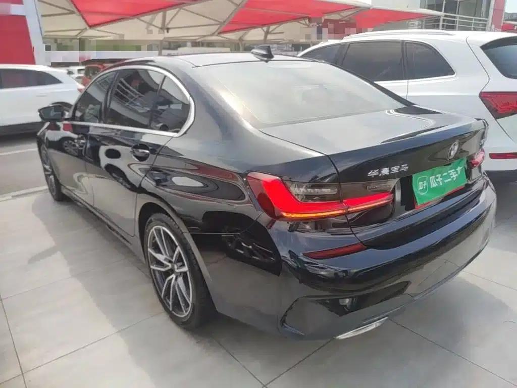 2022 BMW 3 Series 320Li M Sport Package — миниатюра 5