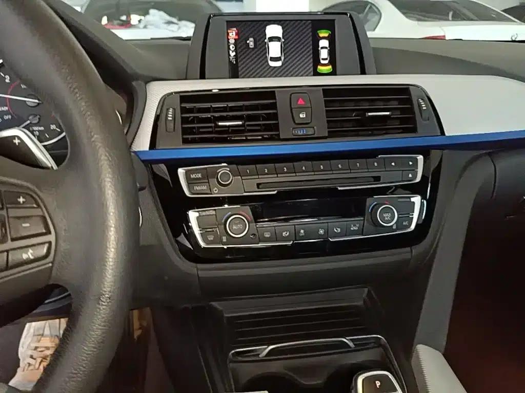2017 BMW 3 Series 320i M Sport — миниатюра 13