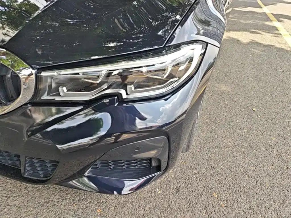 2022 BMW 3 Series 325Li M Sport Package — миниатюра 24