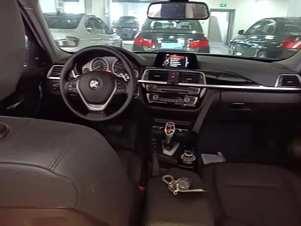 2017 BMW 3 Series 320Li M Sport — миниатюра 10