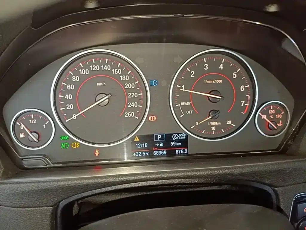 2017 BMW 3 Series 320i M Sport — миниатюра 12