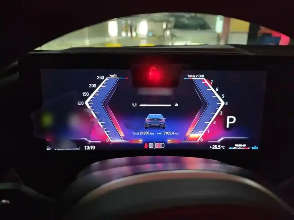 2023 BMW 3 Series 320Li M Sport Package — миниатюра 4