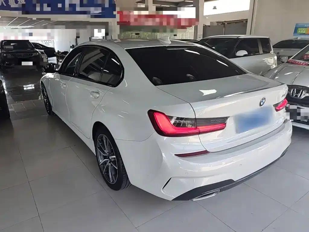 2020 BMW 3 Series 320Li M Sport Package — миниатюра 5