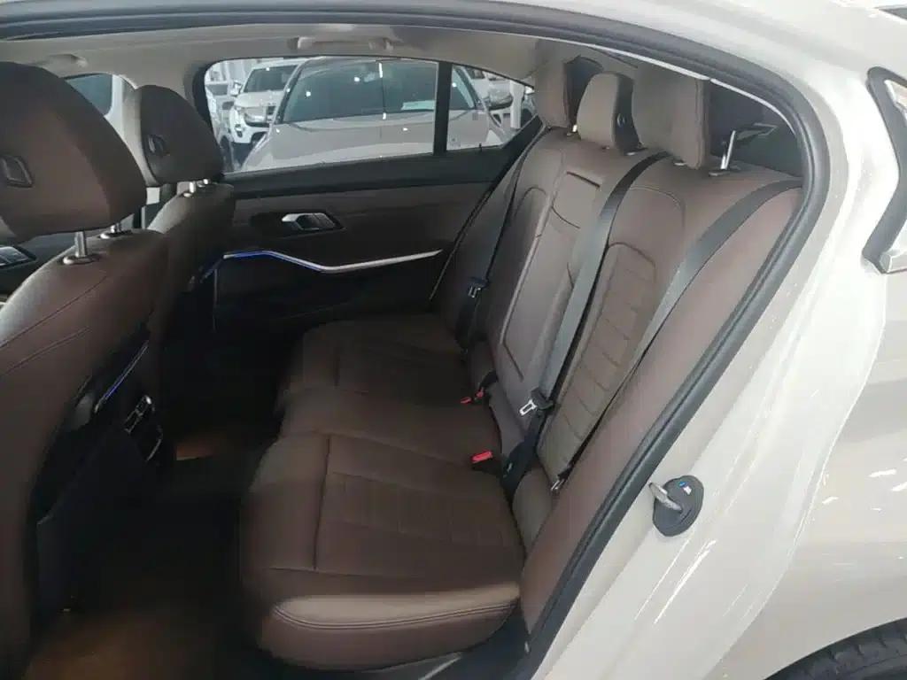 BMW 3 Series 2021 Facelift II 320Li M Sport Package — миниатюра 17