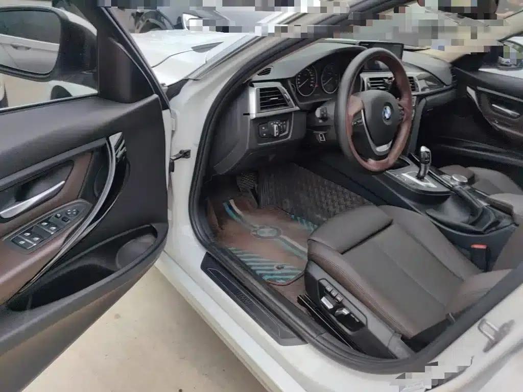 BMW 3 Series 2019 320Li Fashion Edition — миниатюра 14