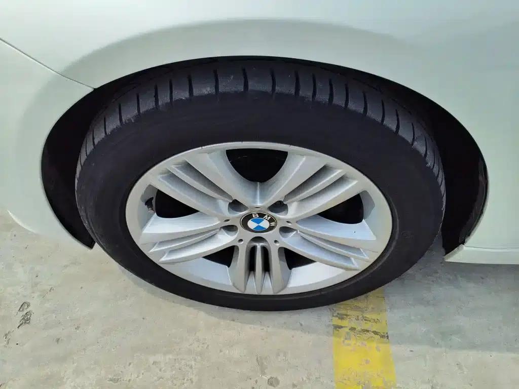 2017 BMW 3 Series 320Li Fashion Edition — миниатюра 25