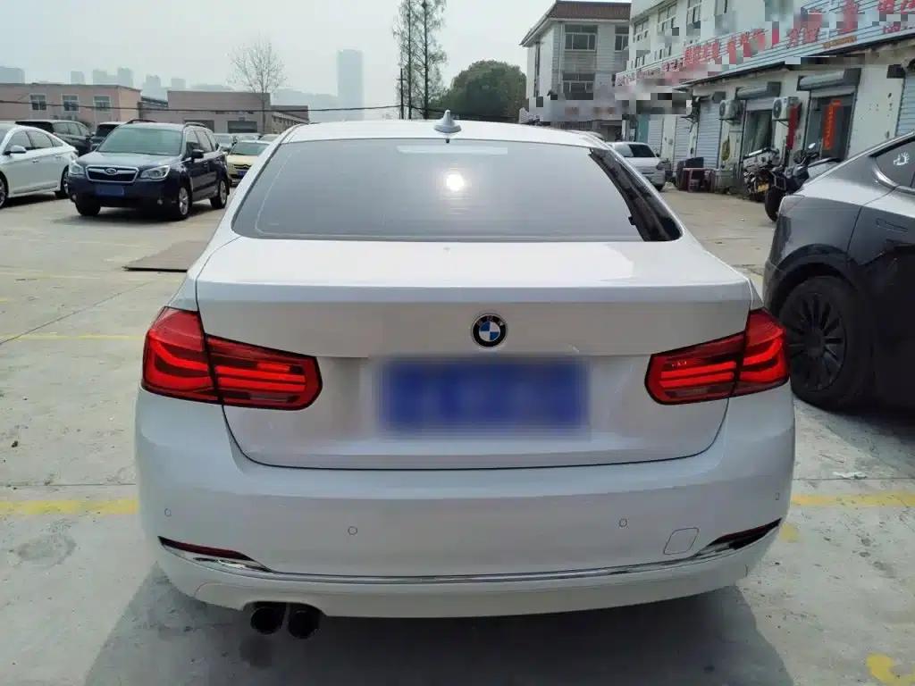 2017 BMW 3 Series 320Li Fashion Edition — миниатюра 4