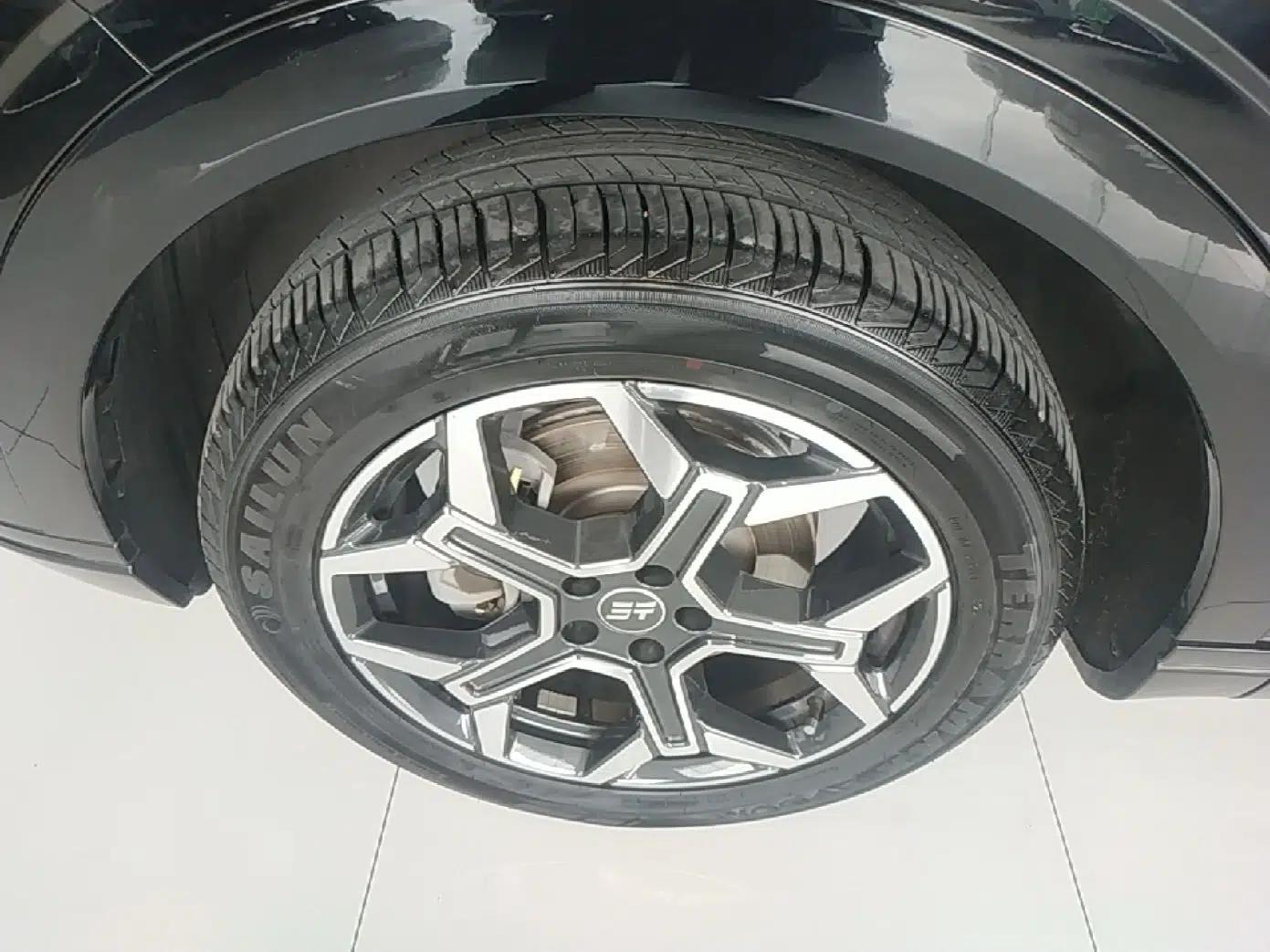 JETOUR Shanhai L7 Plus 2025 Model 121km Comfort 5-seater — миниатюра 10