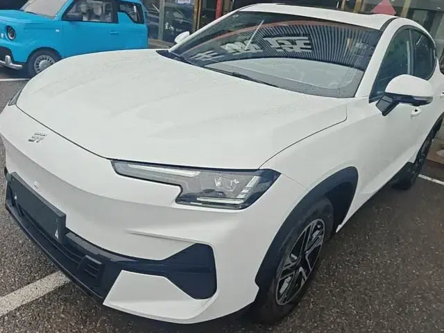 JETOUR Shanhai L6 2024 1.5TD DHT MAX