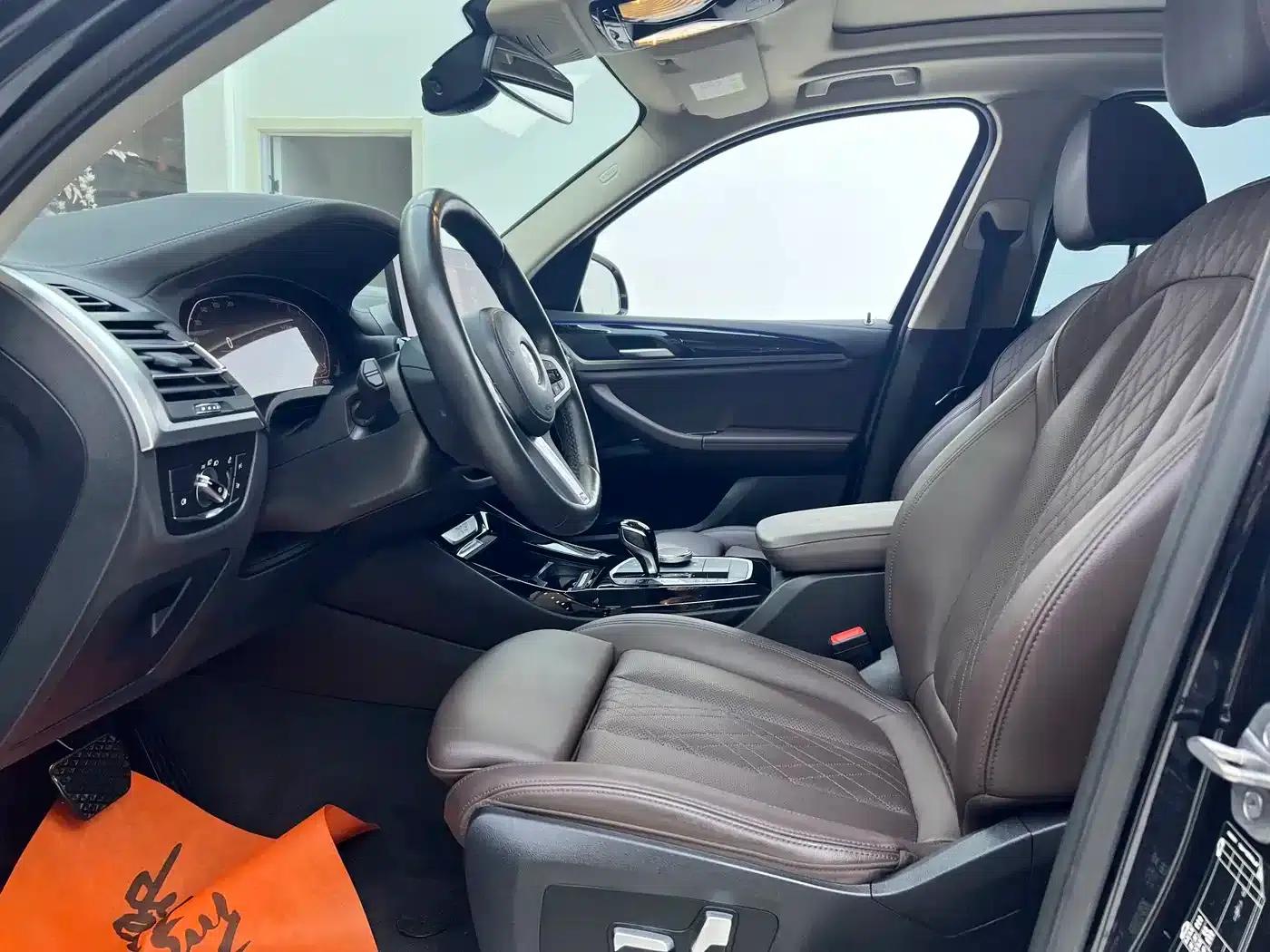 2022 BMW X3 xDrive25i M Sport Package — миниатюра 4