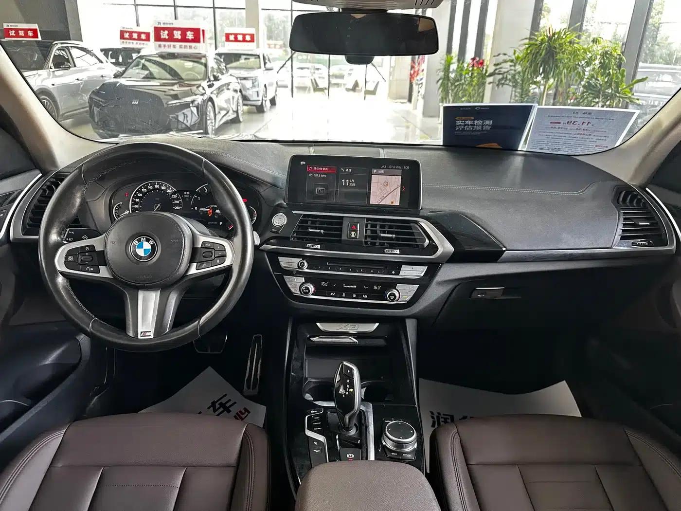 BMW X3 2018 xDrive25i M Sport Package (China V emission standard) — миниатюра 10