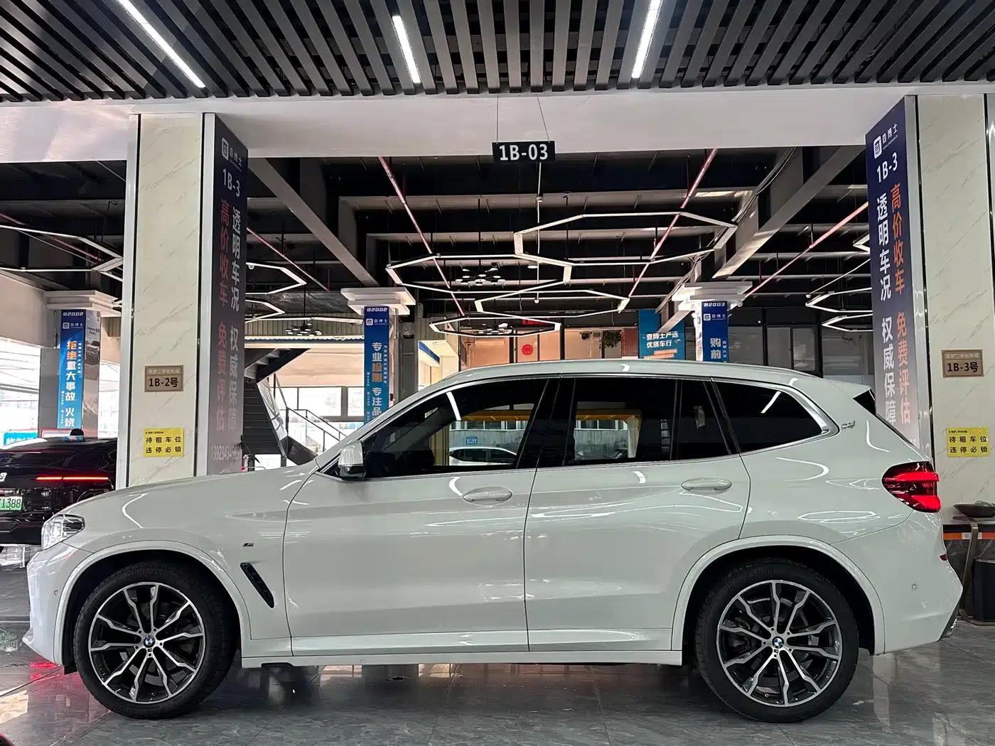 BMW X3 2021 xDrive30i Leading M Sport Package — миниатюра 4