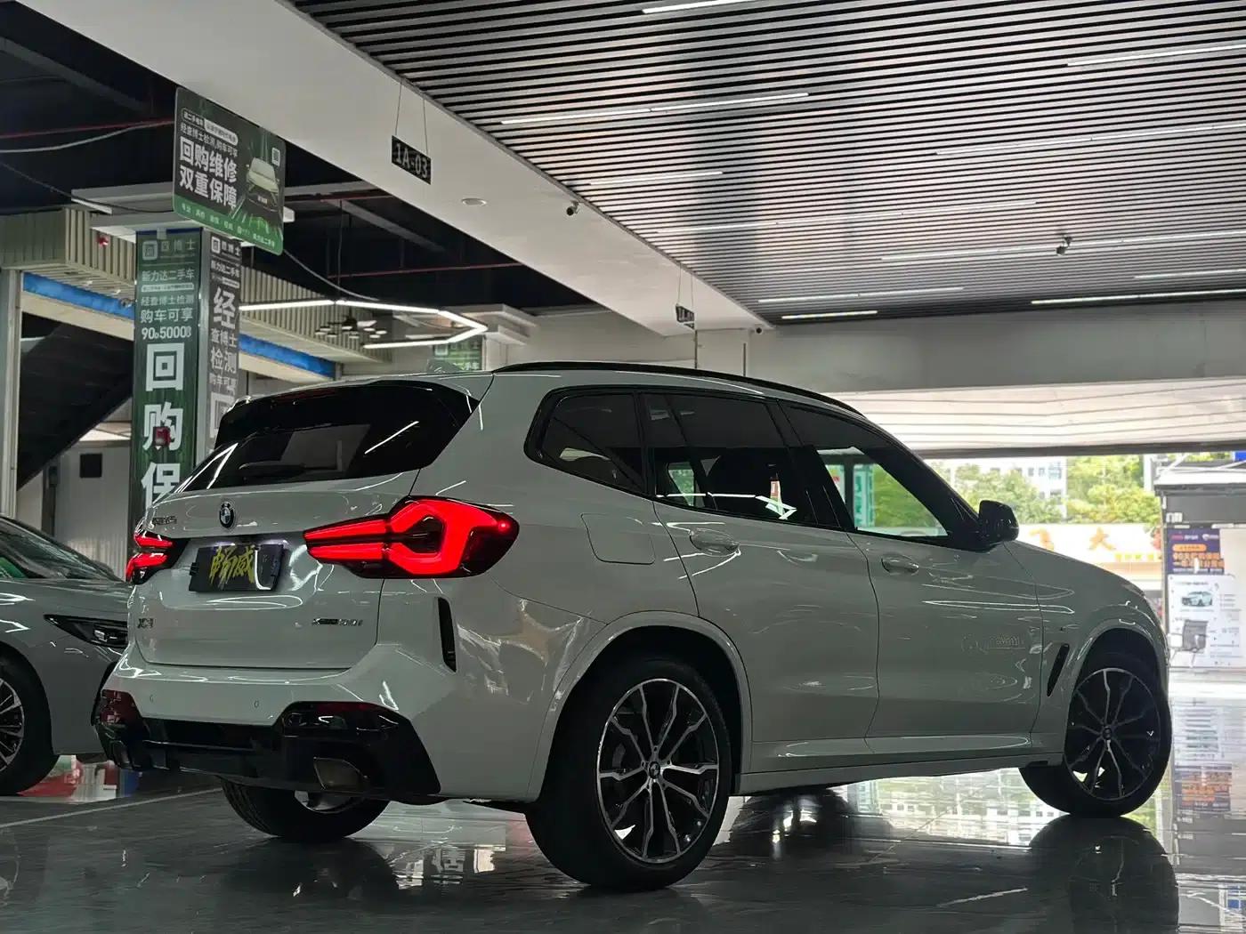 BMW X3 2022 xDrive30i Leading Edition M Sport Package — миниатюра 6